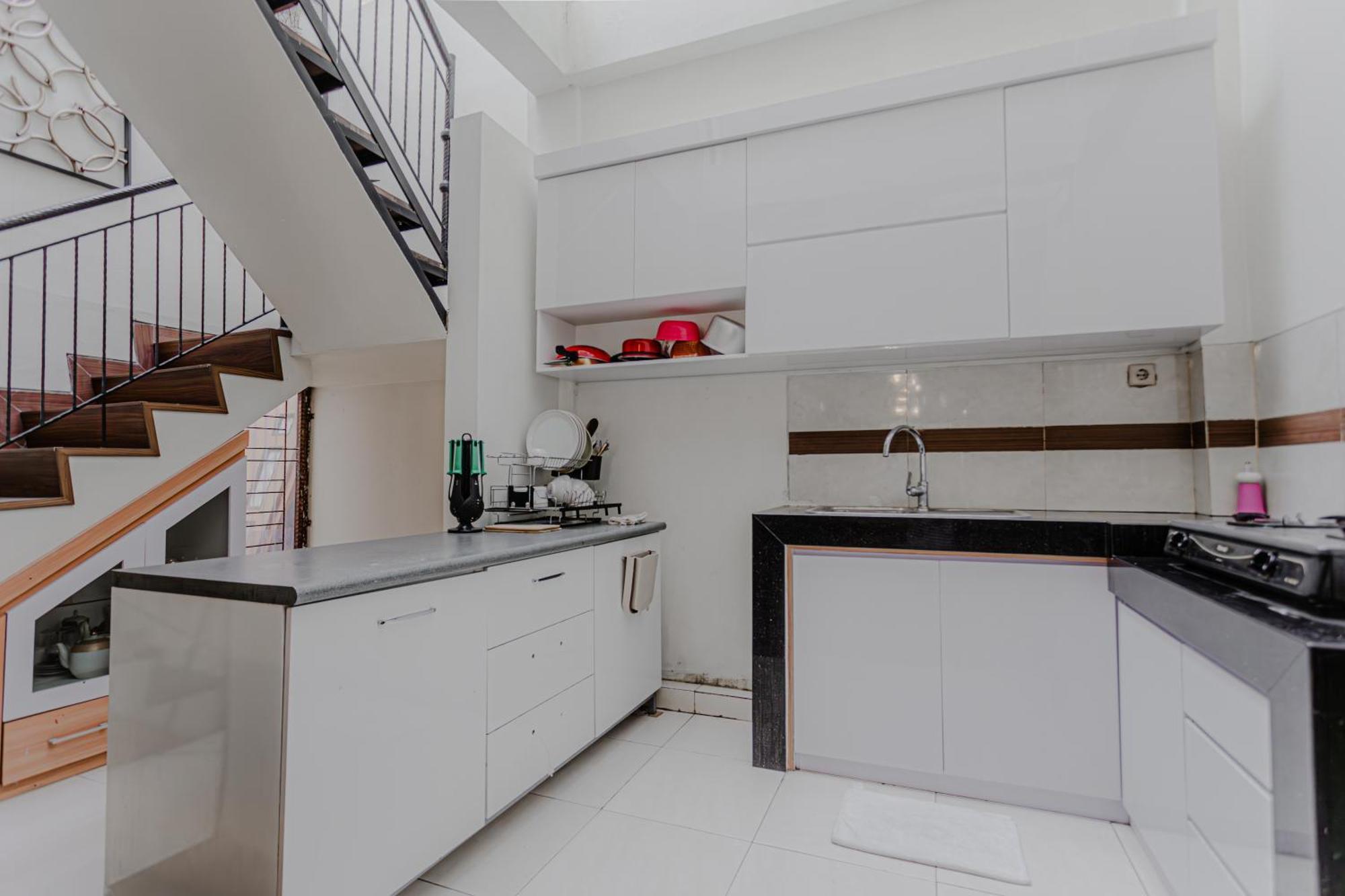 Inez Homestay Yogyakarta Exterior foto